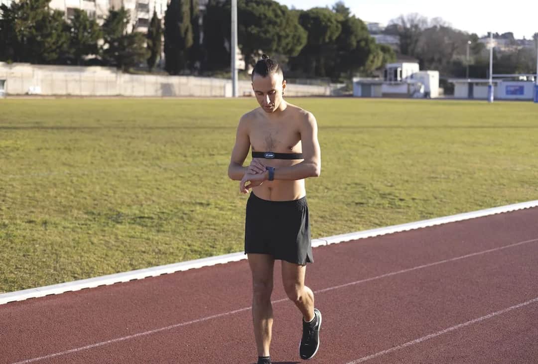 Jak biegać żeby schudnąć: skuteczne metody i plany treningowe