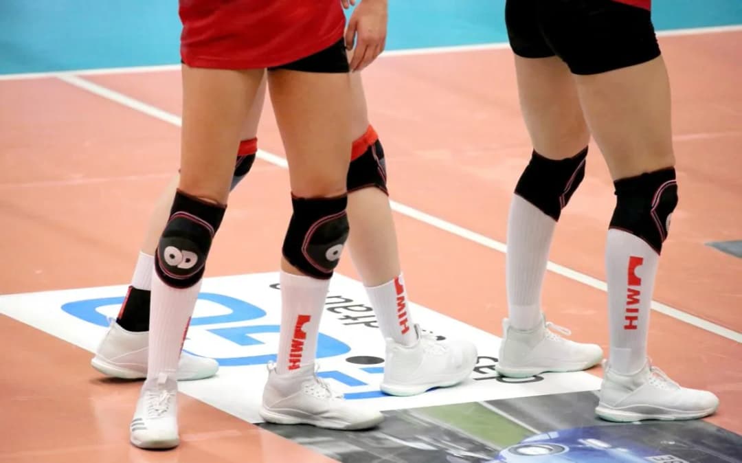 Jak wybrać najlepsze nakolanniki i rękawki siatkarskie: poradnik eksperta